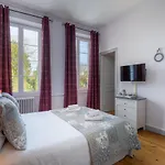 H De 4* Surgères