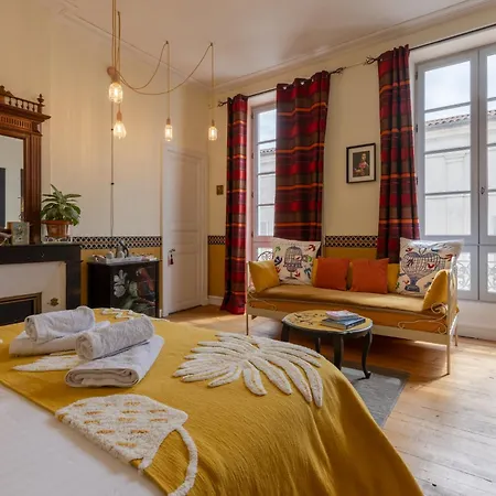 Bed & Breakfast H De 4*