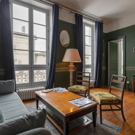 Bed & Breakfast H De 4*