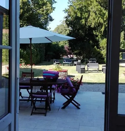 Bed & Breakfast H De 4*