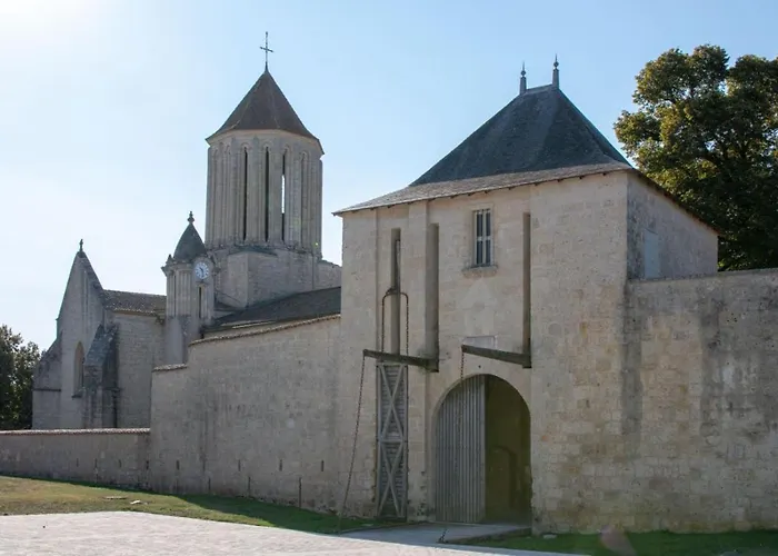 H De Bed & Breakfast