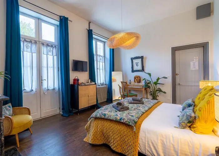 Bed and breakfast H De