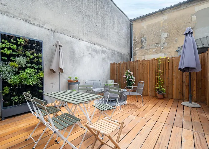 H De Bed & Breakfast Surgères