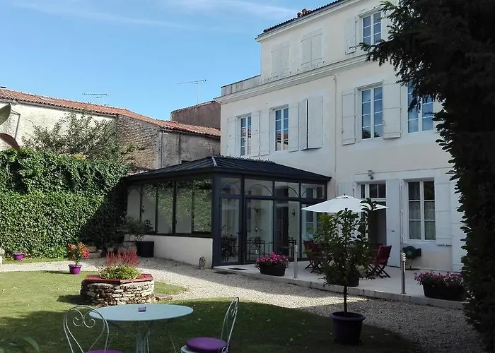 H De Bed and breakfast 4*